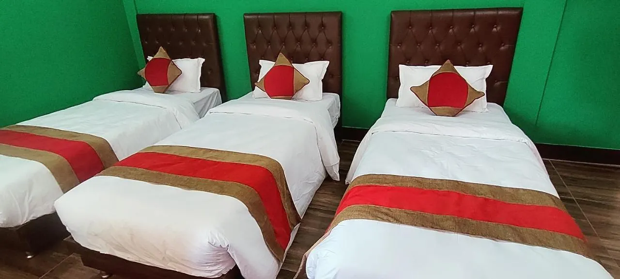 Nepalaya Home Hostel 카트만두 0*,
